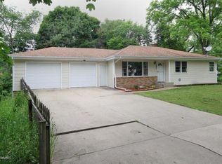 848 Farrell Ave, Kalamazoo, MI 49006