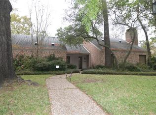 10302 Pine Forest Rd, Houston, TX 77042