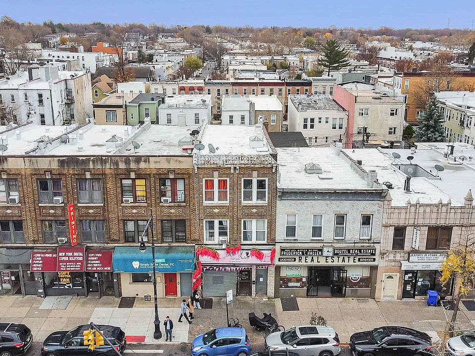 1st image of 62-22 Myrtle Ave #Hse