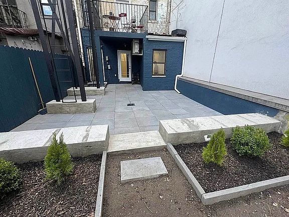 3rd image of 279 S 5th St APT 1