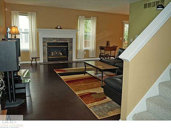 3rd image of 1404 E Safire Ct #32