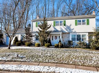 209 Paddock Cir, Norristown, PA 19403