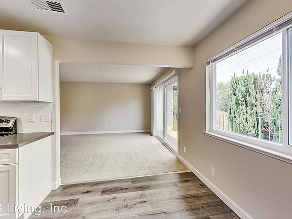5th image of 1589 Brookvale Dr Unit 3