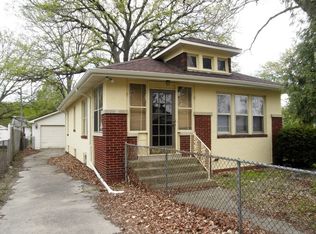 410 S May St, Joliet, IL 60436