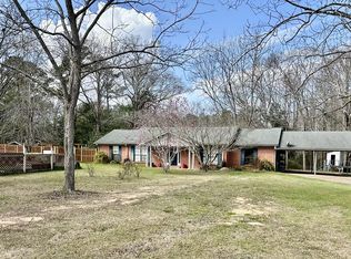 180 Trelawny Dr, Dothan, AL 36301