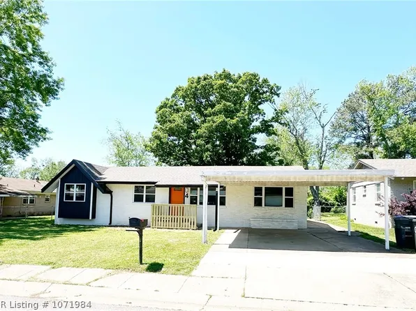 4 N Redwood Ln, Sallisaw, OK 74955