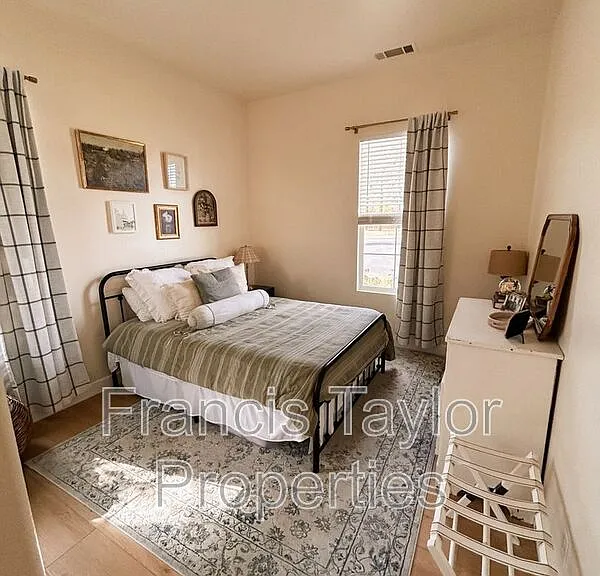 27027 Sunningdale Way — Photo 14