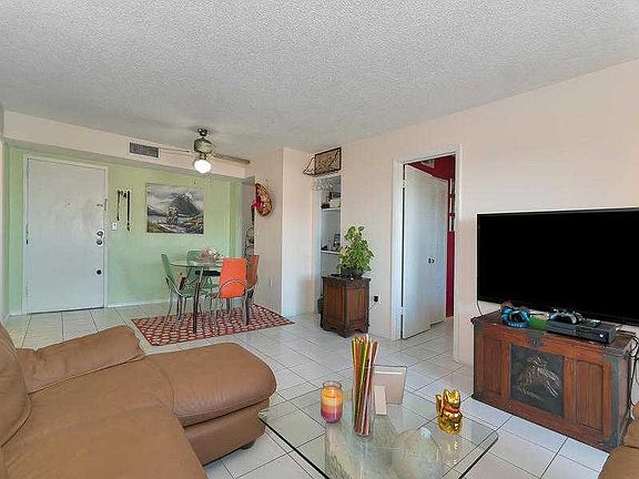4th image of 4717 NW 7th St #60610