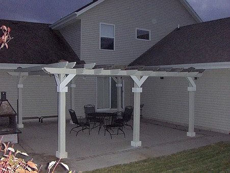 4th image of 1718 Falcon Dr