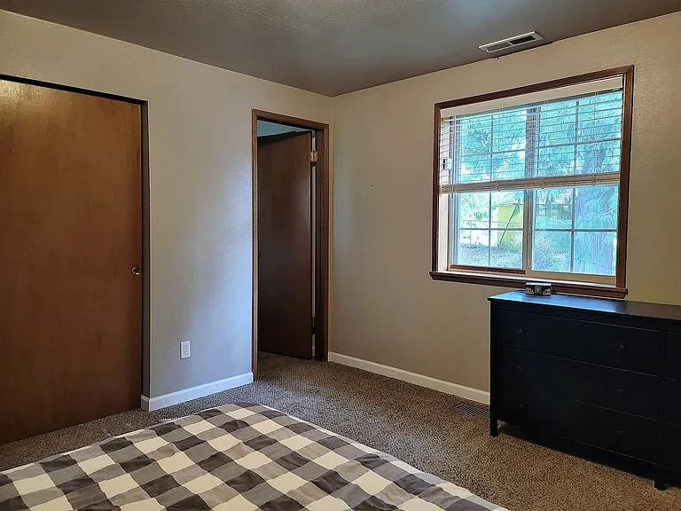 14622 Kestrel Pl NE — Photo 6