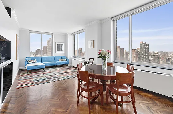 Sold by Compass | media 1