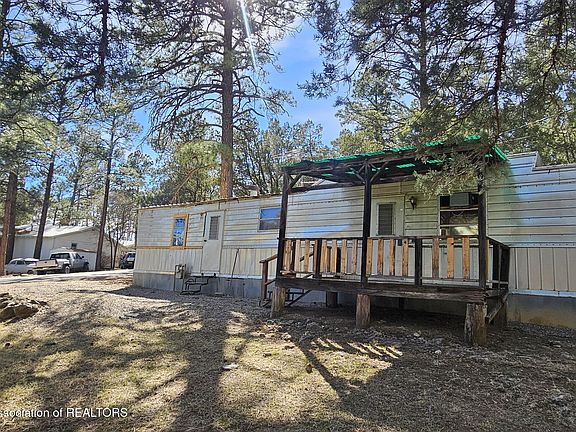 2nd image of 106 Hemlock Cir