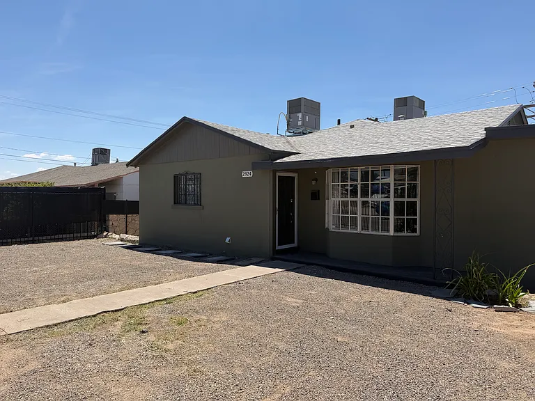 2924 Mountain Ave — Photo 13