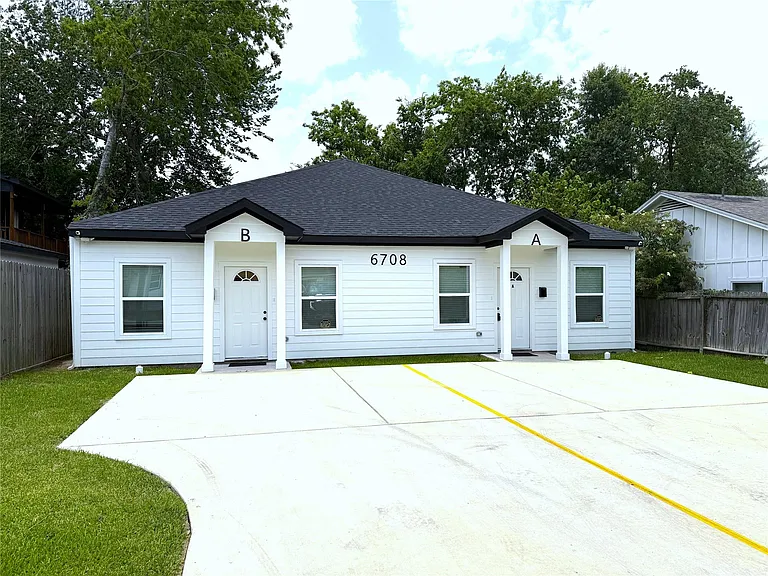 6708 Conley St #B — Photo 2