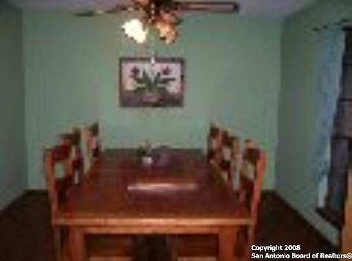 5th image of 920 WILLOWBEND DR