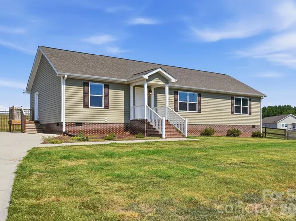 154 Back Acres Ln, Kann, NC 28081