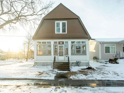 804 3rd St N, Fargo, ND, 58102