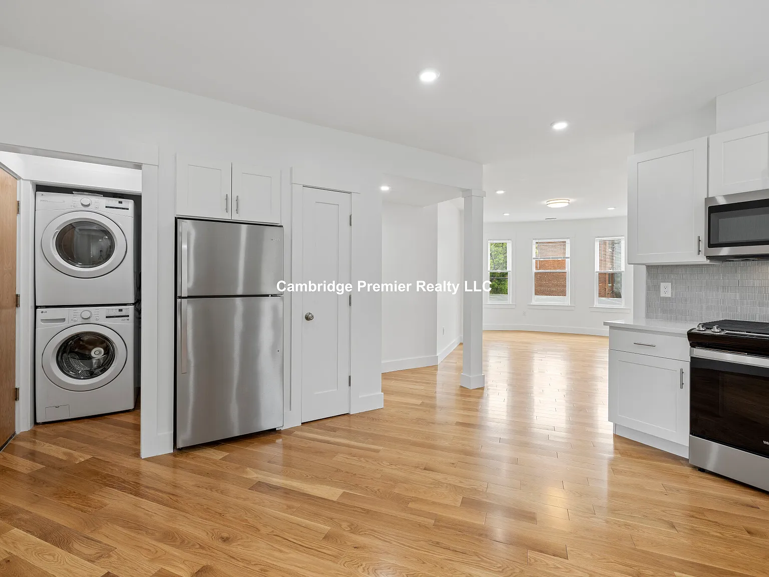 3 bed, 1300 sqft, $5,000 — Photo 4