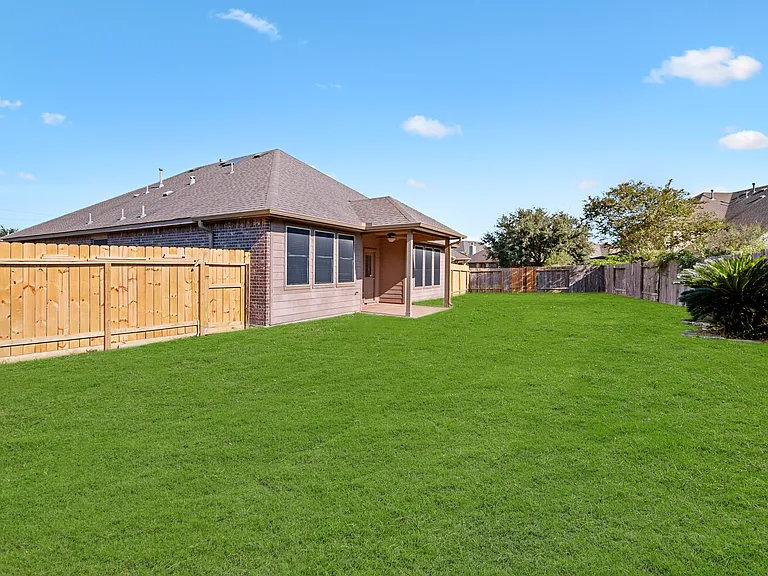 8602 Austin Thomas Dr — Photo 12