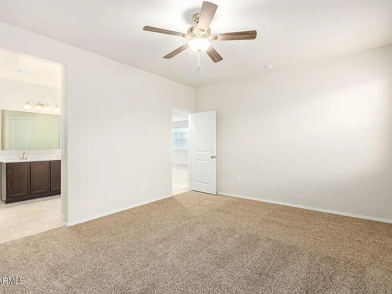 1810 W Pinkley Ave — Photo 20