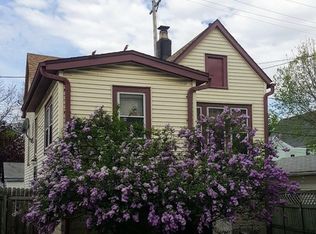 327A N 41st St, Milwaukee, WI 53208