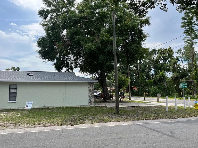 3802 W Hamilton Ave — Photo 4