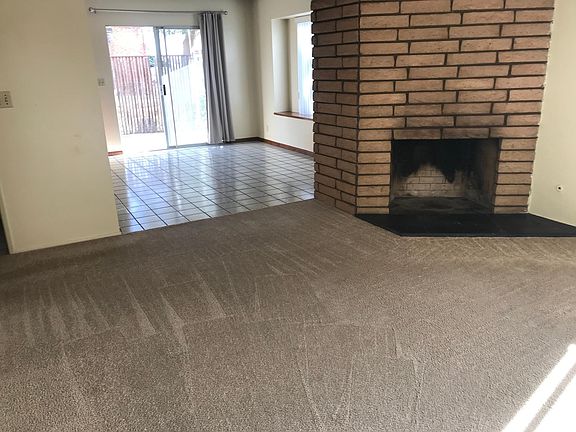 3rd image of 16 N El Molino St APT A