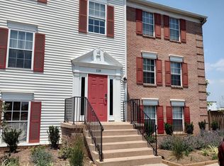 118 Fort Evans Rd SE APT F, Leesburg, VA 20175