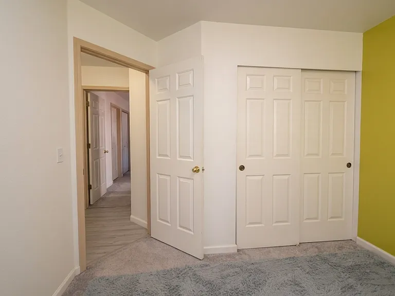 2nd Bedroom Closet
