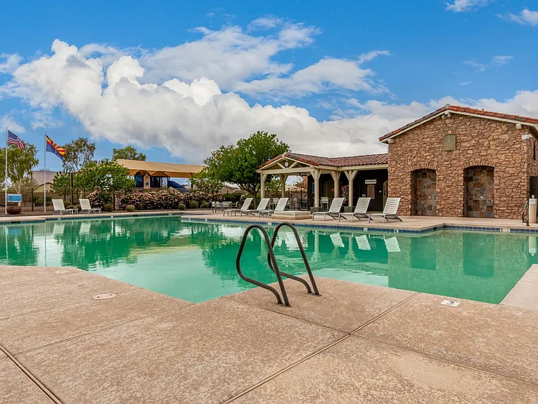 41342 W Capistrano Dr — Photo 9
