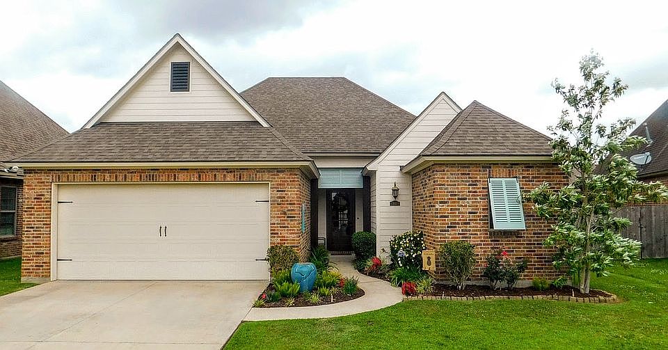 1st image of 102 Brook Field Dr