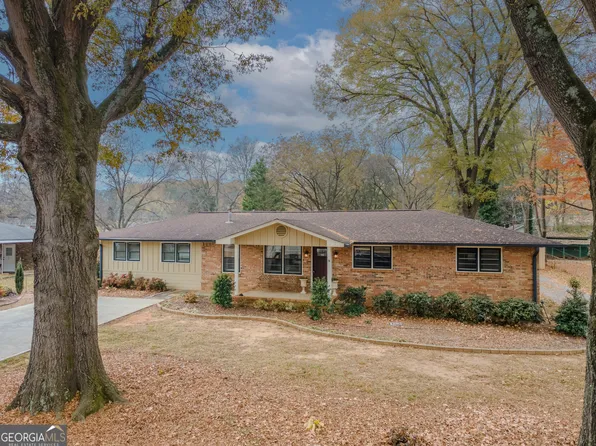 220 Dogwood Dr, Cartersville, GA 30120