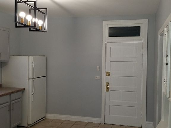 2nd image of 2119 N Natchez Ave #2