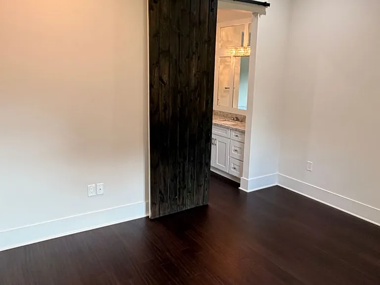 2708 Burns St — Photo 16
