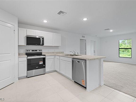 2nd image of 6006 Paula Ave N