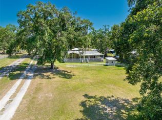 444 Old Welcome Rd, Lithia, FL 33547