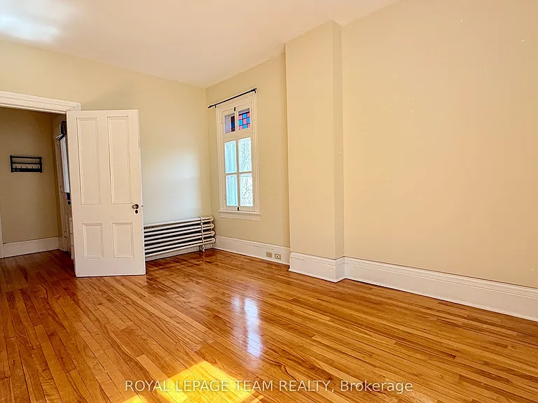 14 Galt St #2 — Photo 9