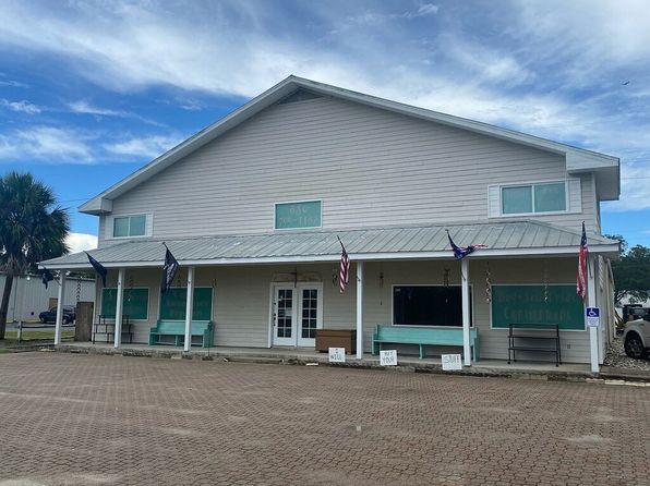 203 Highway 98 W