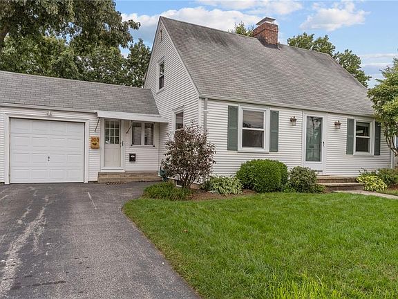 2nd image of 203 Garden City Dr