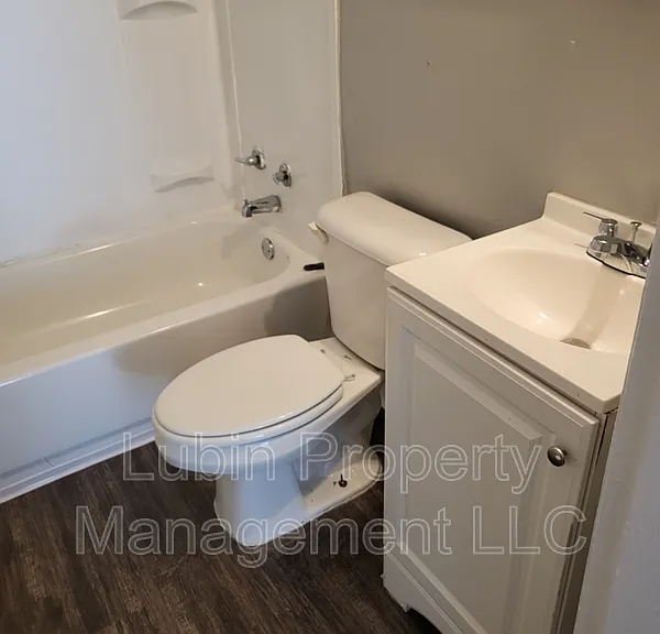 1493 S Montgomery St — Photo 5