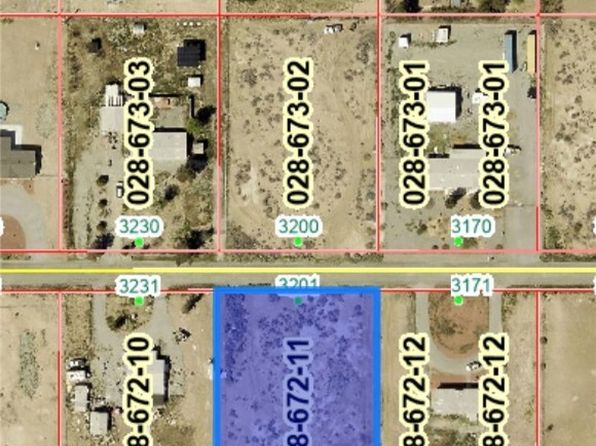 3201 W Prospector Ln, Pahrump, NV 89048