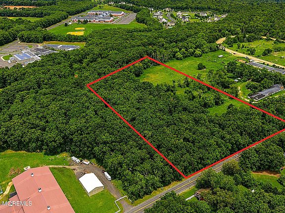 5th image of 2852 Lakewood Allenwood Road #R
