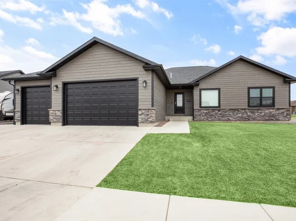 200 Choteau Ave NE, Great Falls, MT 59404