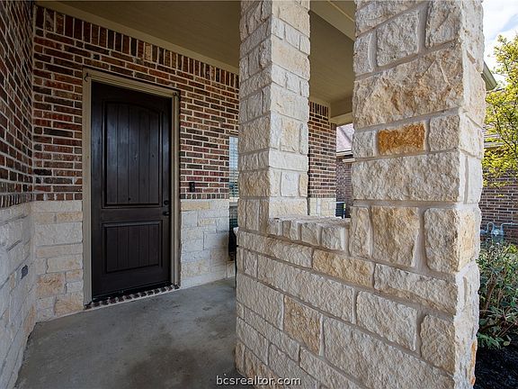 4th image of 2505 Kimbolton Dr