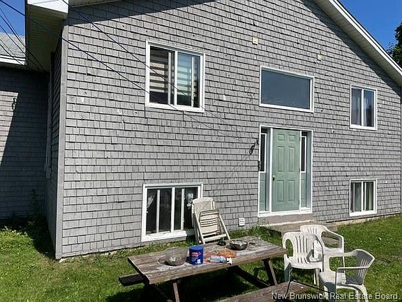 2nd image of 46 Prince St