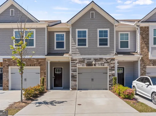 1950 Dillon Dr, Lithonia, GA 30058