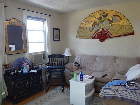 Front Bedroom