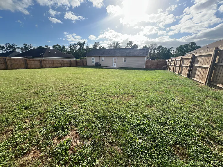 5023 Scotch Pine Ave — Photo 19