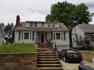 2751 S 11th St, Lincoln, NE 68502