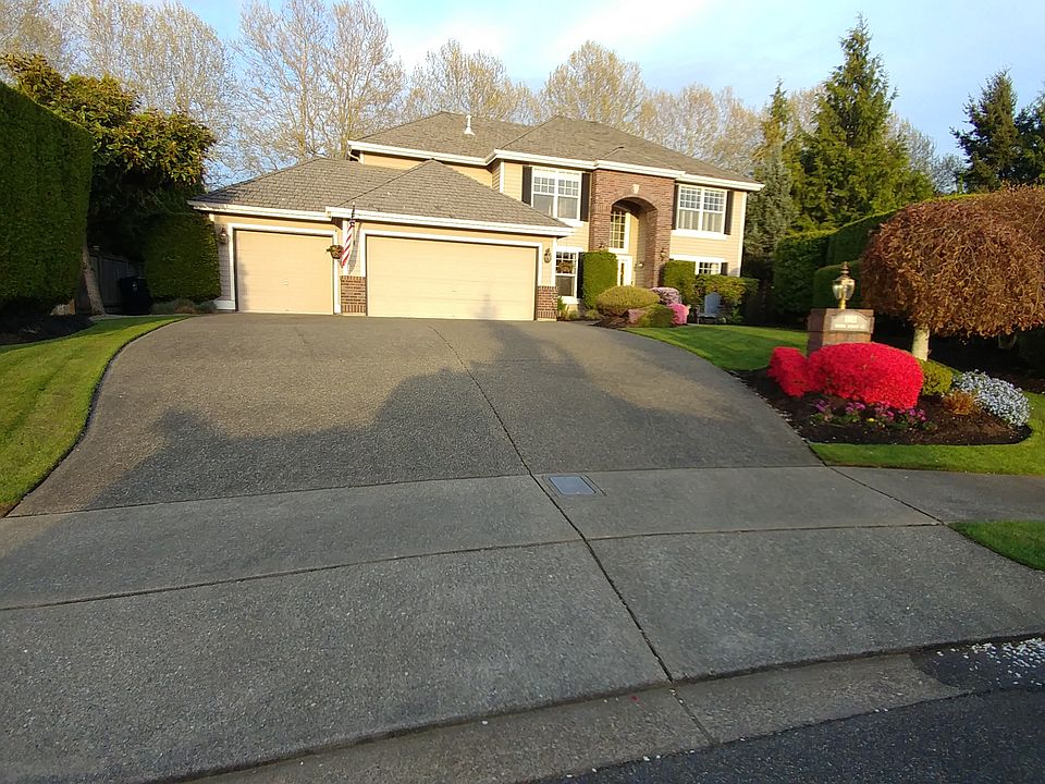 1st image of 1111 N Sunset Ct